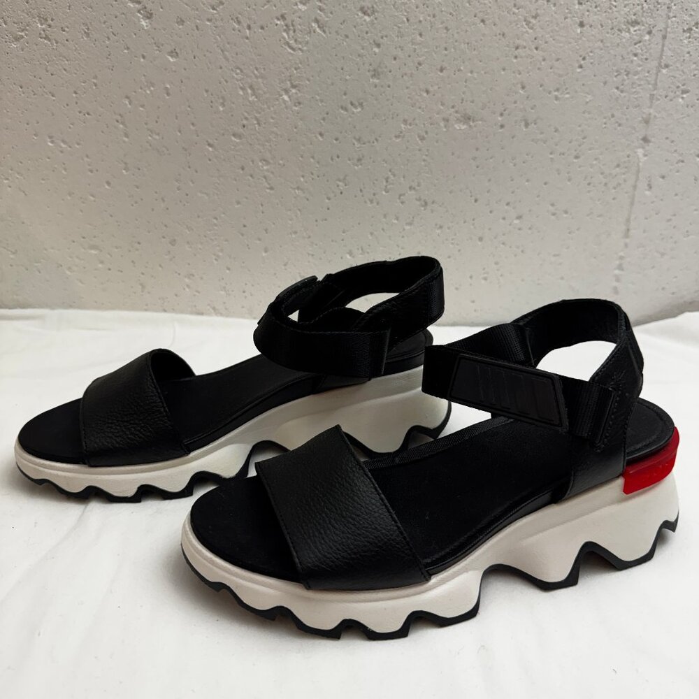 SOREL Kinetic Impact Y-Strap Wedge Sandals Women’s Size 9 Black Leather - Picture 2 of 5